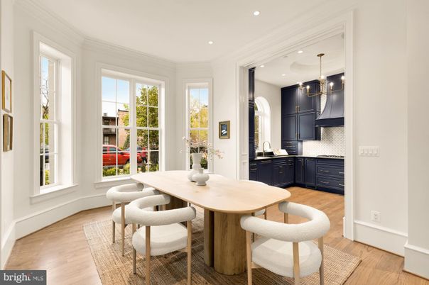 Dining room, Interior, Kitchen, Pendant Lights, Recessed Lighting, Wood Texture Flooring