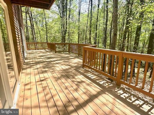 Exterior, Wood Texture Flooring