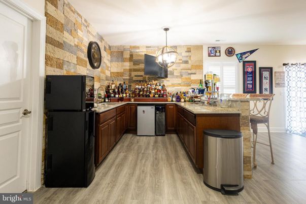 Interior, Pendant Lights, Stone Walls, Wood Texture Flooring