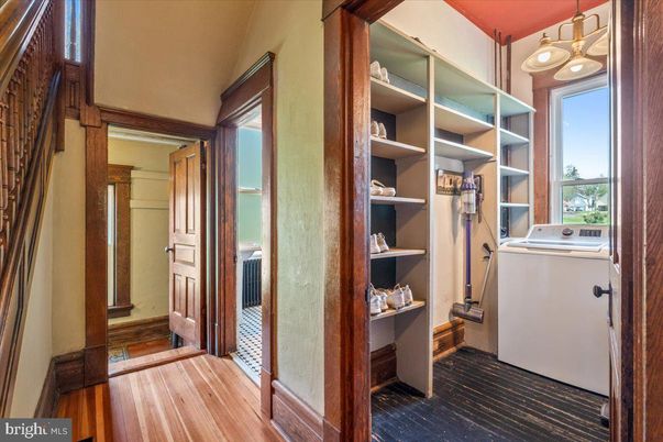 Interior, Pendant Lights, Washer, Wood Texture Flooring