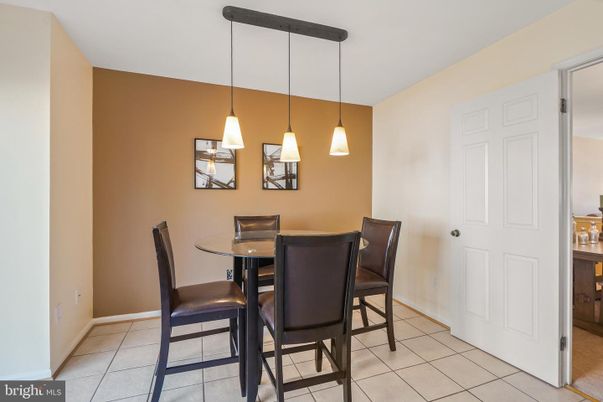 Dining room, Interior, Pendant Lights