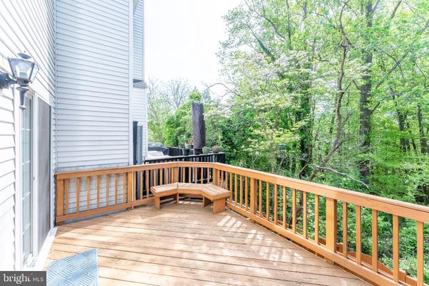 Exterior, Wood Texture Flooring