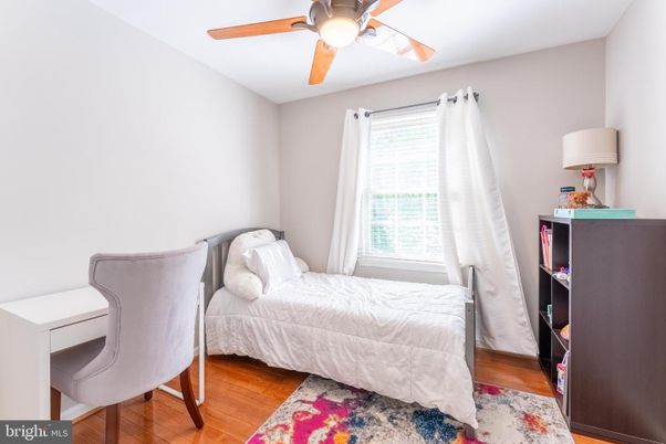 Bedroom, Home Office, Interior, Wood Texture Flooring