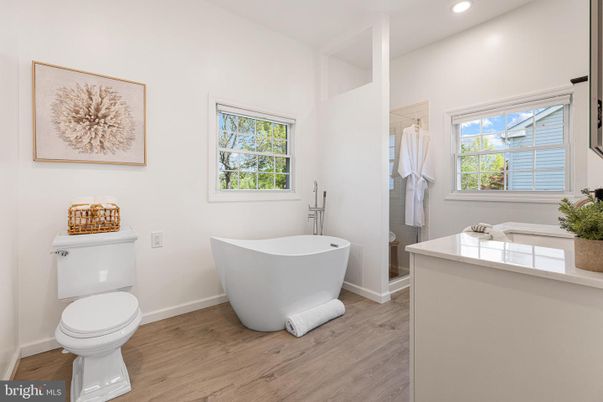 Bathroom, Free Standing Baths, Interior, Recessed Lighting, Wood Texture Flooring