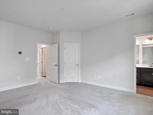 Bathroom, Empty room, Interior