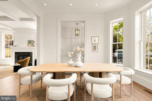 Dining room, Fireplace, Interior, Pendant Lights, Recessed Lighting, Wood Texture Flooring