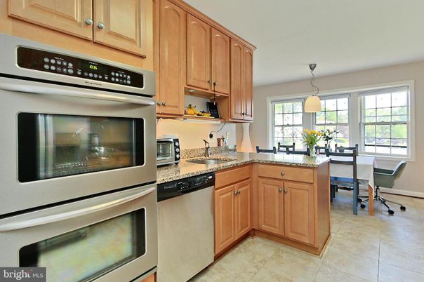 Dining room, Interior, Kitchen, Pendant Lights