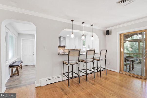 Interior, Kitchen, Pendant Lights, Wood Texture Flooring