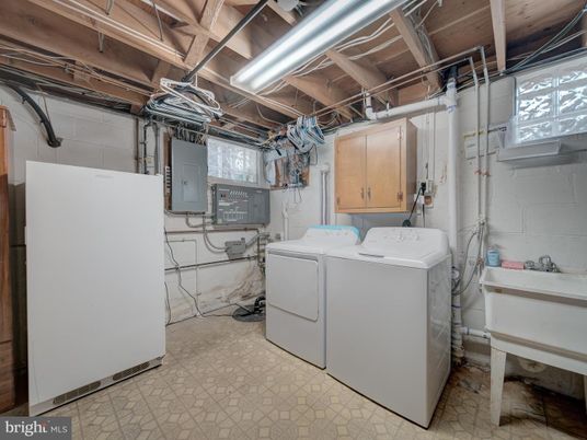 Interior, Utility Closets, Washer
