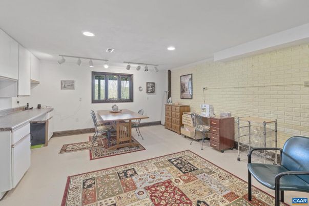 Dining room, Interior, Recessed Lighting