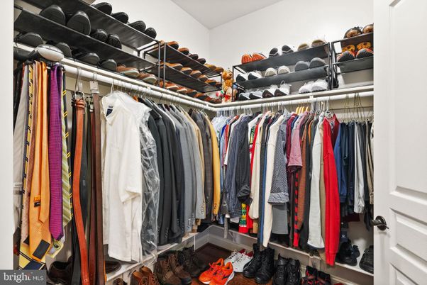 Interior, Walk-in Closets