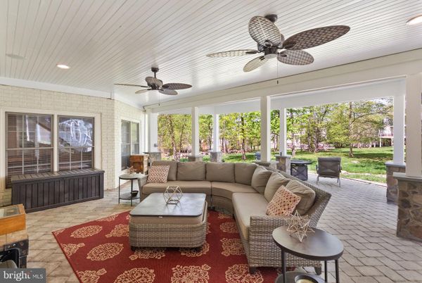 Interior, Living room, Recessed Lighting, Sun Room