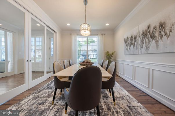 Dining room, Interior, Pendant Lights, Recessed Lighting, Wood Texture Flooring