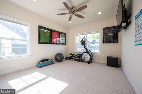 Fitness Equipment, Interior, Recessed Lighting