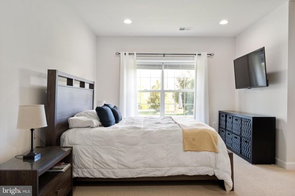 Bedroom, Interior, Recessed Lighting