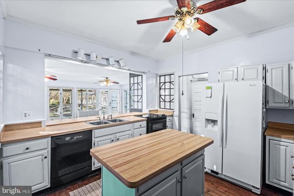 Interior, Kitchen, Wood Texture Flooring
