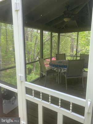 Dining room, Interior, Sun Room, Wood Texture Flooring