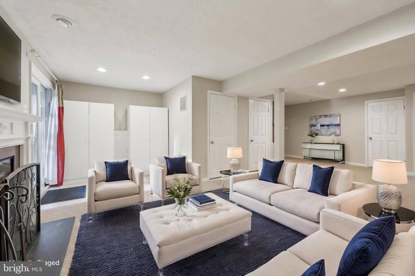 Fireplace, Interior, Living room, Recessed Lighting