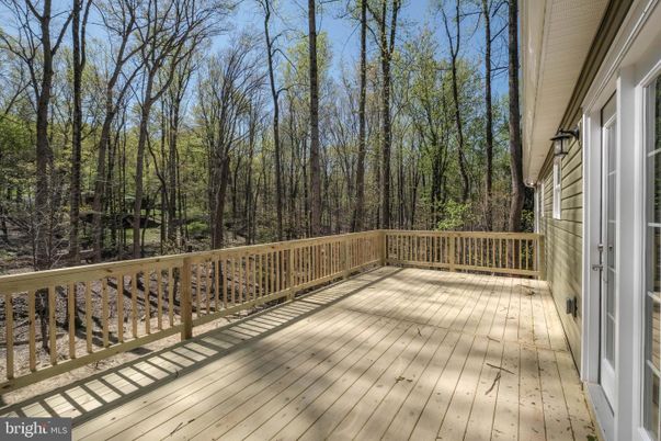 Exterior, Wood Texture Flooring