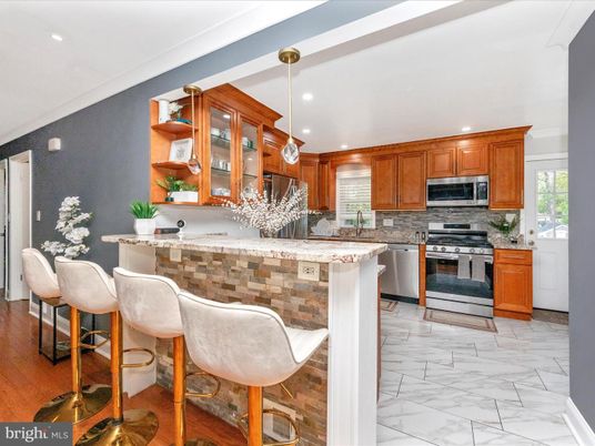 Interior, Kitchen, Marble, Recessed Lighting, Stainless Steel Appliances