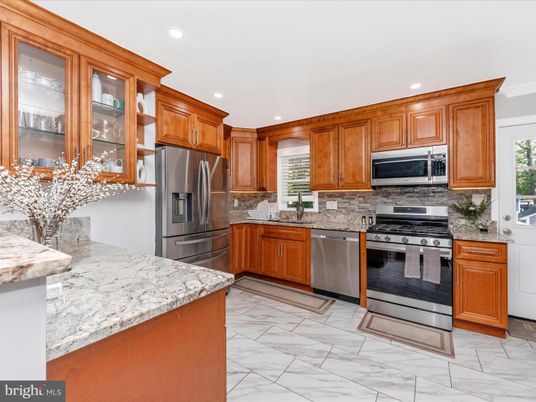 Interior, Kitchen, Marble, Recessed Lighting, Stainless Steel Appliances