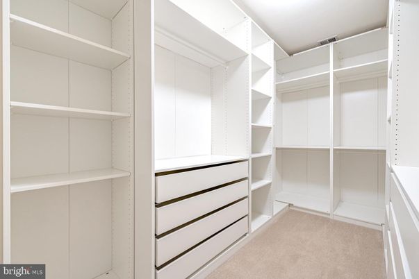 Interior, Walk-in Closets