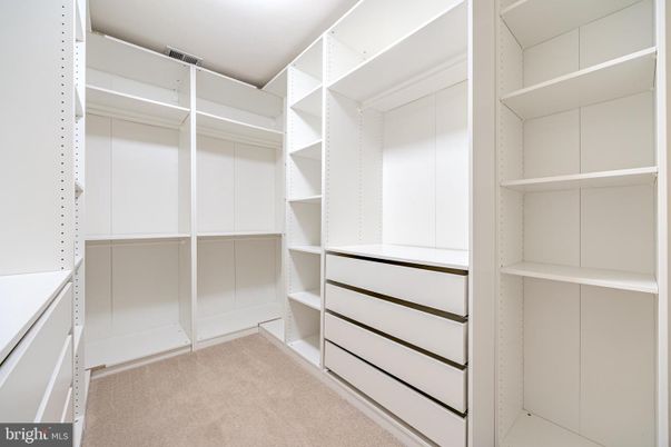 Interior, Walk-in Closets