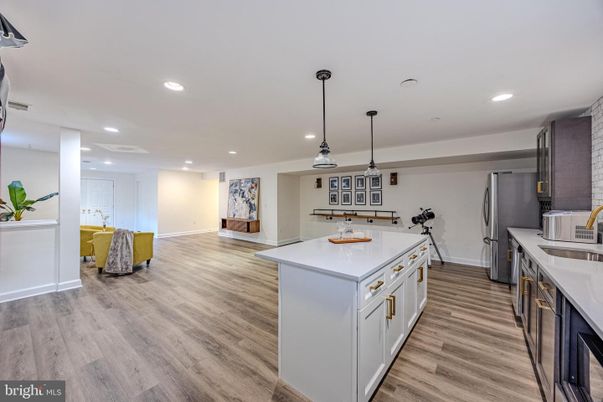 Interior, Kitchen, Pendant Lights, Recessed Lighting, Wood Texture Flooring
