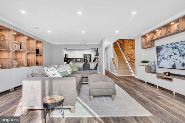 Interior, Kitchen, Living room, Recessed Lighting, Wood Texture Flooring
