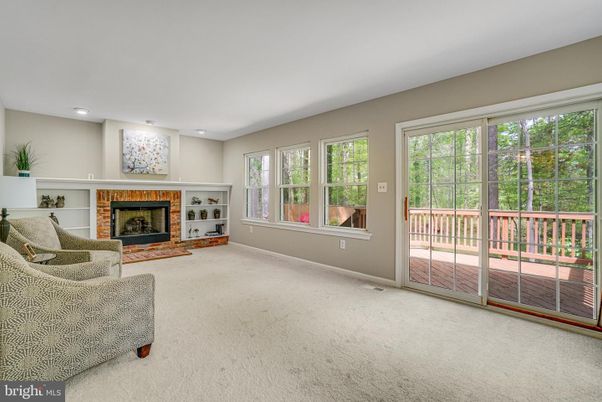 Fireplace, Interior, Living room, Recessed Lighting