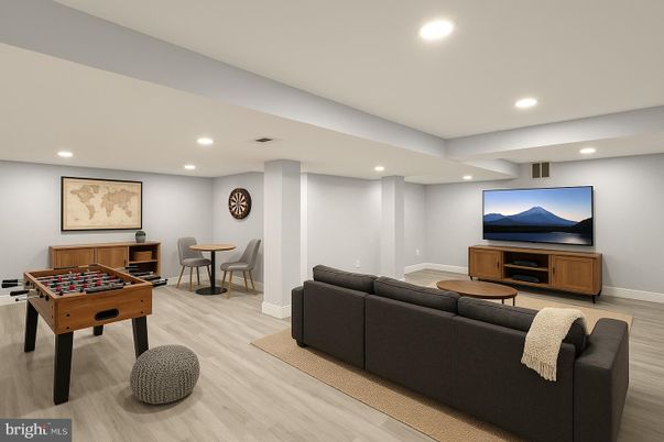 Game Room, Interior, Living room, Recessed Lighting, Wood Texture Flooring