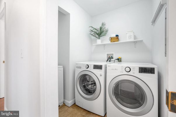 Interior, Washer
