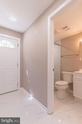 Bathroom, Interior, Marble, Recessed Lighting
