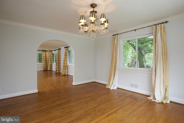Chandelier, Empty room, Interior, Wood Texture Flooring