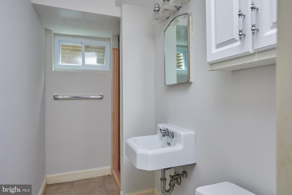 Bathroom, Interior
