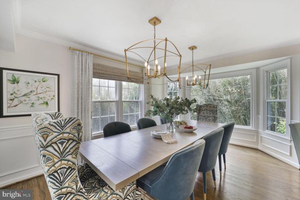 Chandelier, Dining room, Interior, Pendant Lights, Wood Texture Flooring