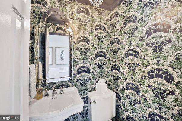 Bathroom, Interior