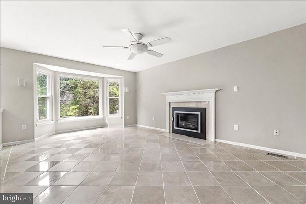 Empty room, Fireplace, Interior