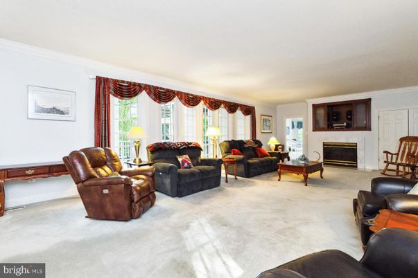 Fireplace, Interior, Living room