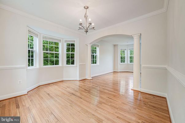 Chandelier, Empty room, Interior, Wood Texture Flooring