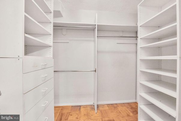 Interior, Walk-in Closets, Wood Texture Flooring