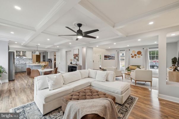 Dining room, Interior, Kitchen, Living room, Pendant Lights, Recessed Lighting, Wood Texture Flooring