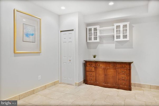 Interior, Recessed Lighting