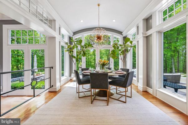 Chandelier, Dining room, Interior, Recessed Lighting, Wood Texture Flooring