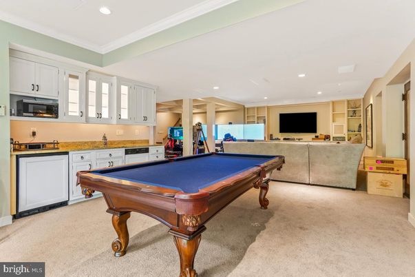 Billiard Table, Game Room, Interior, Living room, Recessed Lighting
