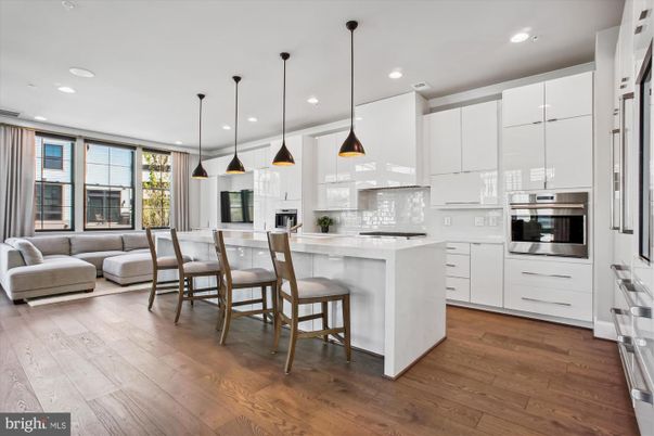 Interior, Kitchen, Living room, Pendant Lights, Recessed Lighting, Stainless Steel Appliances, Wood Texture Flooring