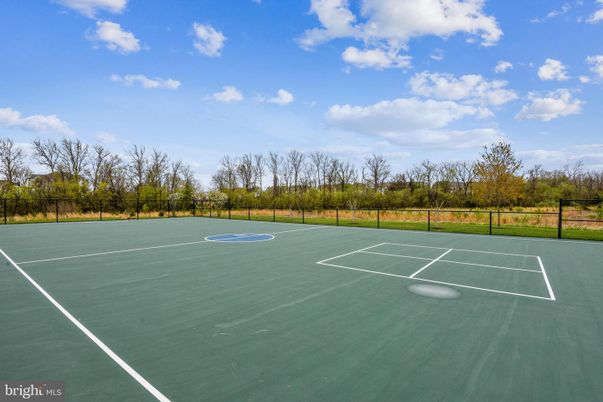 Exterior, Tennis Courts