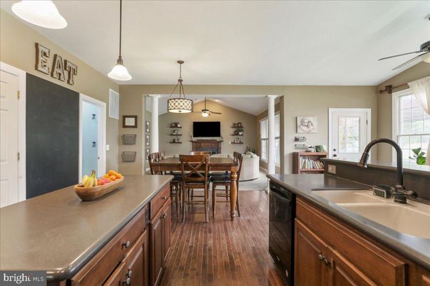 Dining room, Interior, Kitchen, Living room, Pendant Lights, Wood Texture Flooring