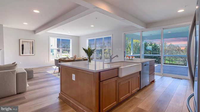 Dining room, Interior, Kitchen, Recessed Lighting, Wood Texture Flooring