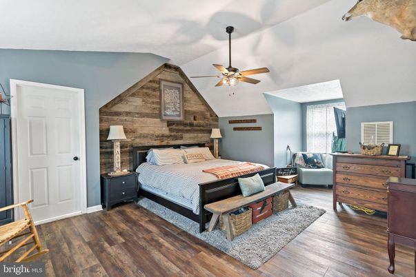 Bedroom, Interior, Wood Texture Flooring, Wooden Walls